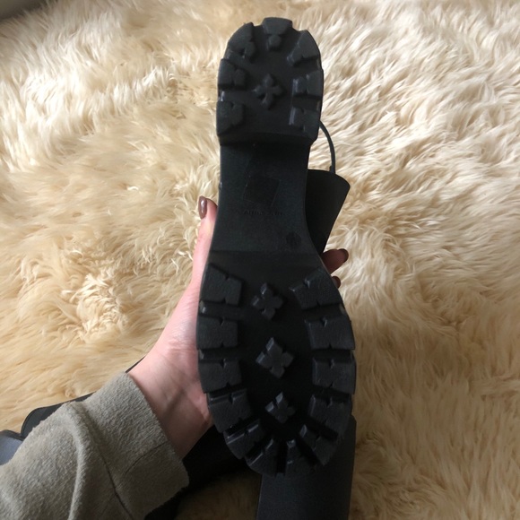 Topshop Womens Sandal Size 40 9.5 Black Leather Ankle Strap  TopShop Platform Wedge Sandals with Ankle Strap